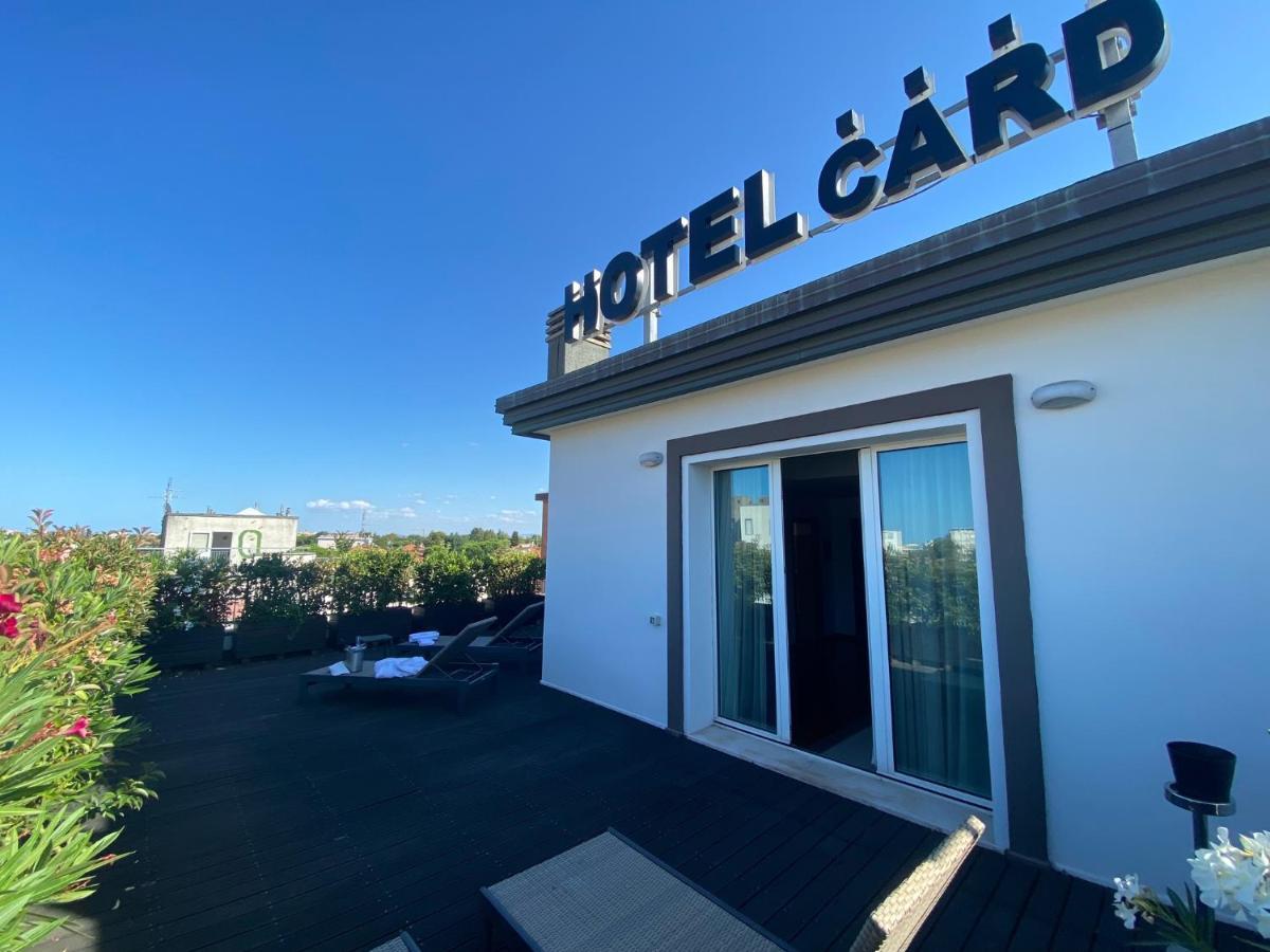 Card International Hotel Ріміні Екстер'єр фото